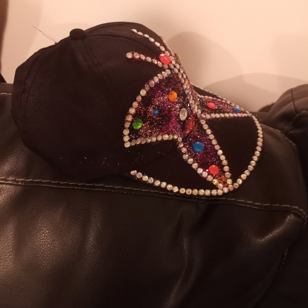 Baseball cap - Picture 3 of 4